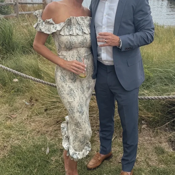 V. Chapman Cream Off-Shoulder Sheath Midi Dress - Picture 2 of 2